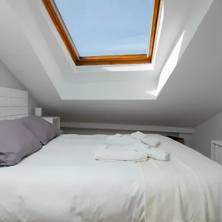 C96 - Brilliant Penthouse Studio