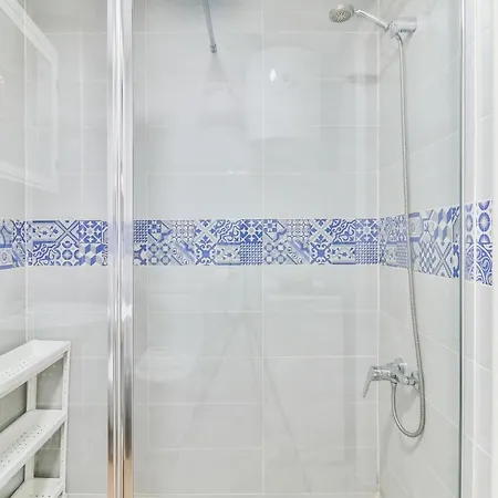 C96 - Brilliant Penthouse Studio *